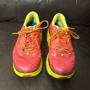 Hola One One Vanquish Size 9